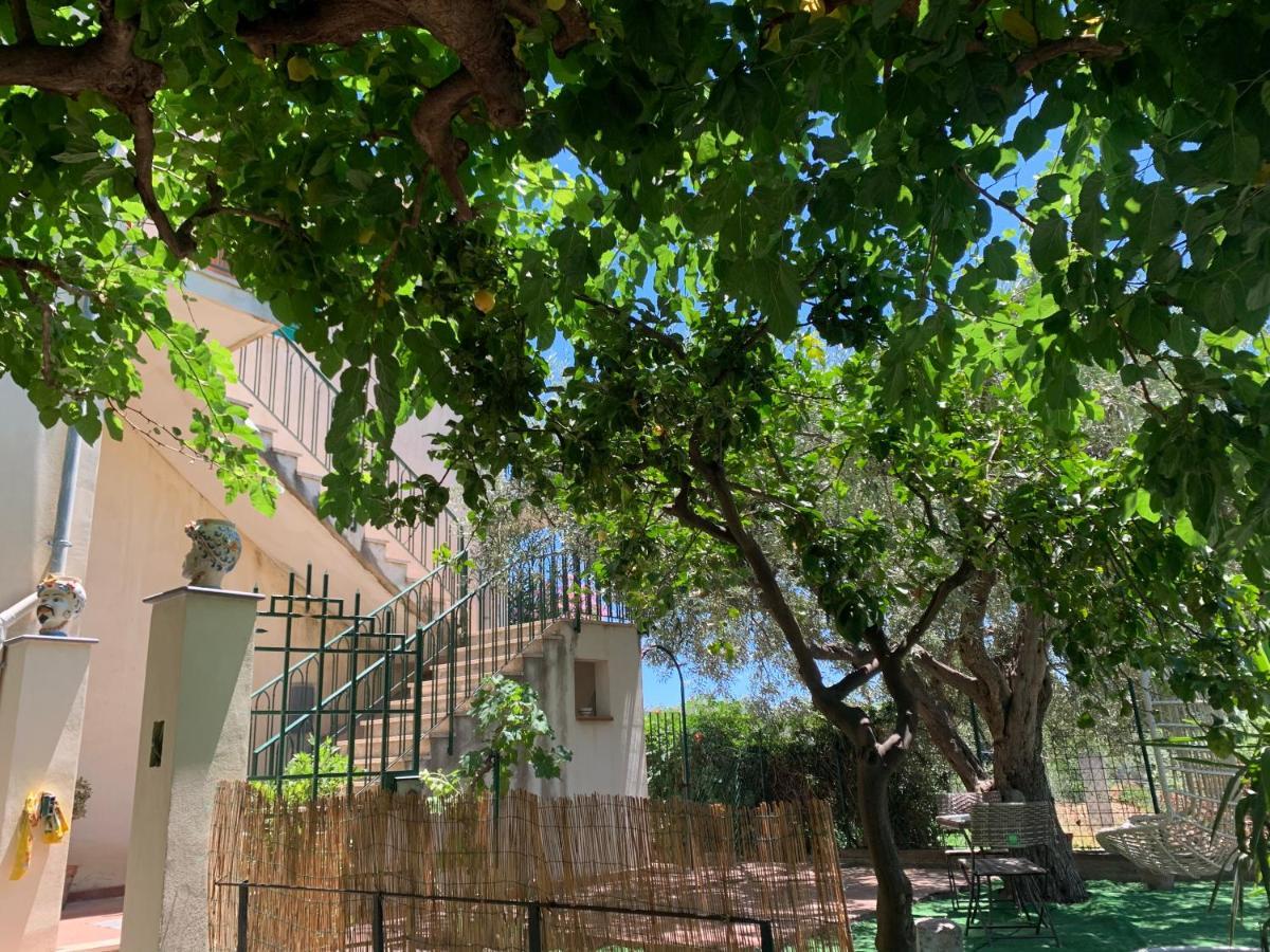Villa Casa Vinciguerra Giardini-Naxos Exterior foto